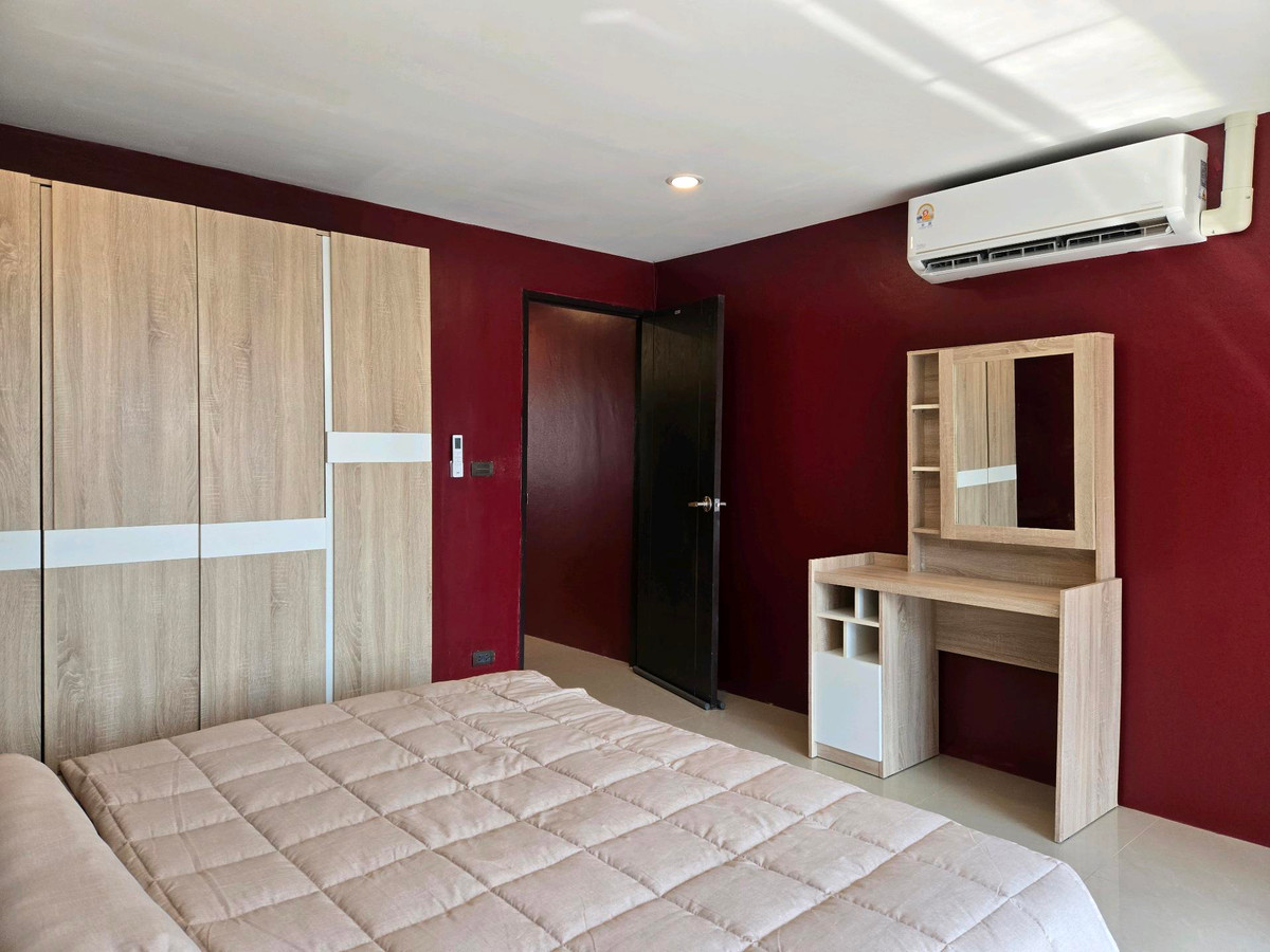 For RentCondoNana, North Nana,Sukhumvit13, Soi Nana : Room for rent 1 Bedroom