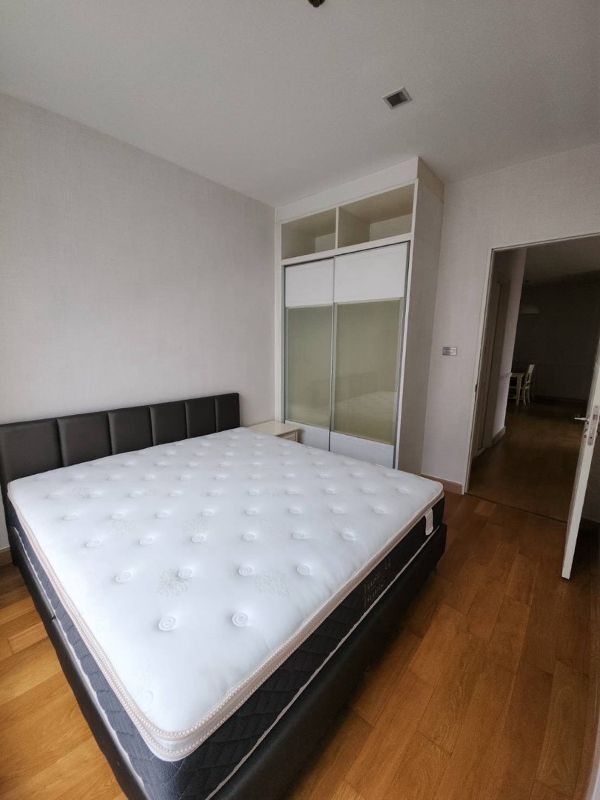 ให้เช่าคอนโดสาทร นราธิวาส : ให่เช่า Ivy Sathorn 10 ☎️ 0912322009