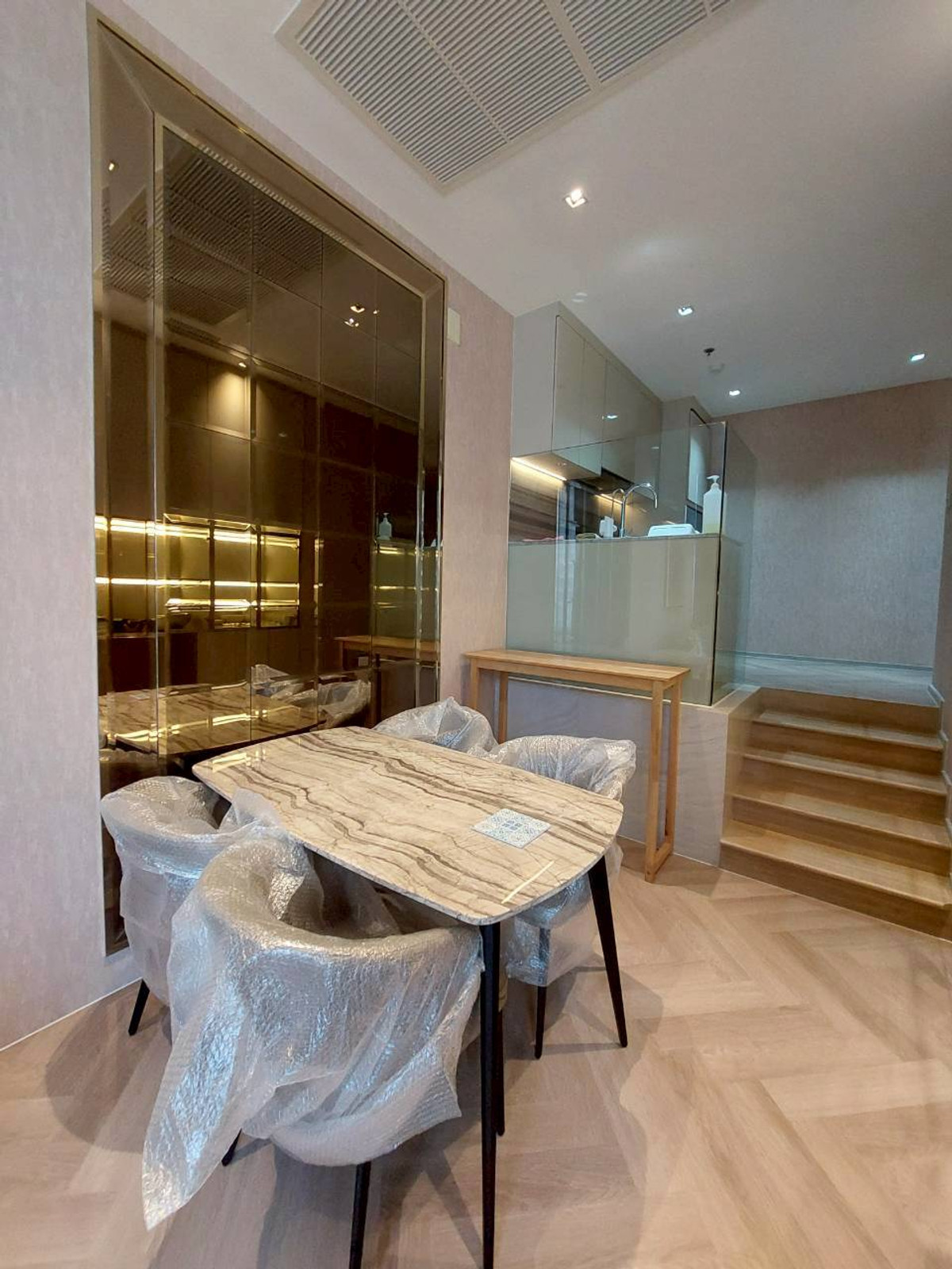 For SaleCondoSilom, Saladaeng, Bangrak : Ashton Silom / 2 Bedrooms (FOR SALE), Ashton Silom / 2 Bedrooms (For Sale) PT044