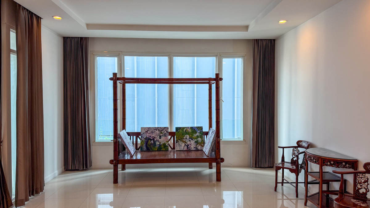 For RentSukhumvit, Asoke, Thonglor : The Verandah Sukhumvit 23 | 4 Bed 350 sq.m. Please call: 062-496-6454