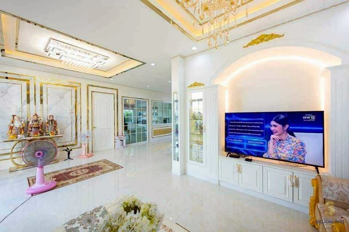 For RentHouseThaphra, Talat Phlu, Wutthakat : LTH14336 – House / Pool Villa for Rent | Ekkachai Lake Ville | Land 286 sq.wah | Usable Area 288 sqm | 4 Beds 3 Baths | Near BTS Wutthakat | 150K/Month | House with swimming pool for rent Ekkachai Lake Ville