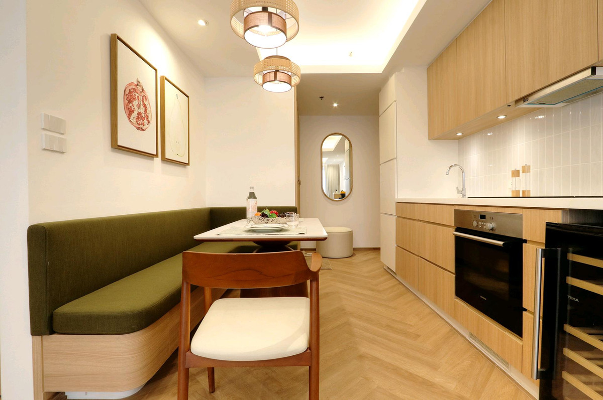 ให้เช่าคอนโดสุขุมวิท อโศก ทองหล่อ : 🔥ให้เช่าด่วน🔥เดอะ ลอฟท์ เอกมัย ห้องกว้าง 2 ห้องนอน ตกแต่งสวย เฟอร์นิเจอร์ครบพร้อมเข้าอยู่ ใกล้ BTS เอกมัย