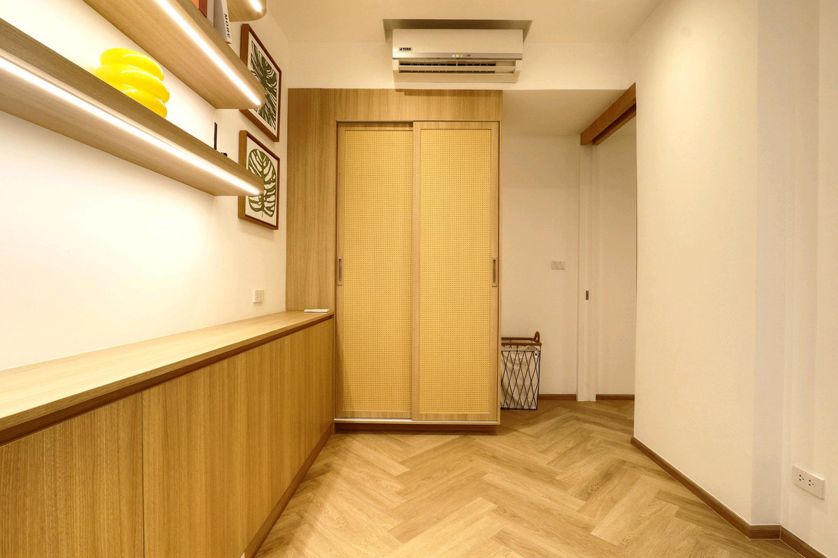 ให้เช่าคอนโดสุขุมวิท อโศก ทองหล่อ : 🔥ให้เช่าด่วน🔥เดอะ ลอฟท์ เอกมัย ห้องกว้าง 2 ห้องนอน ตกแต่งสวย เฟอร์นิเจอร์ครบพร้อมเข้าอยู่ ใกล้ BTS เอกมัย