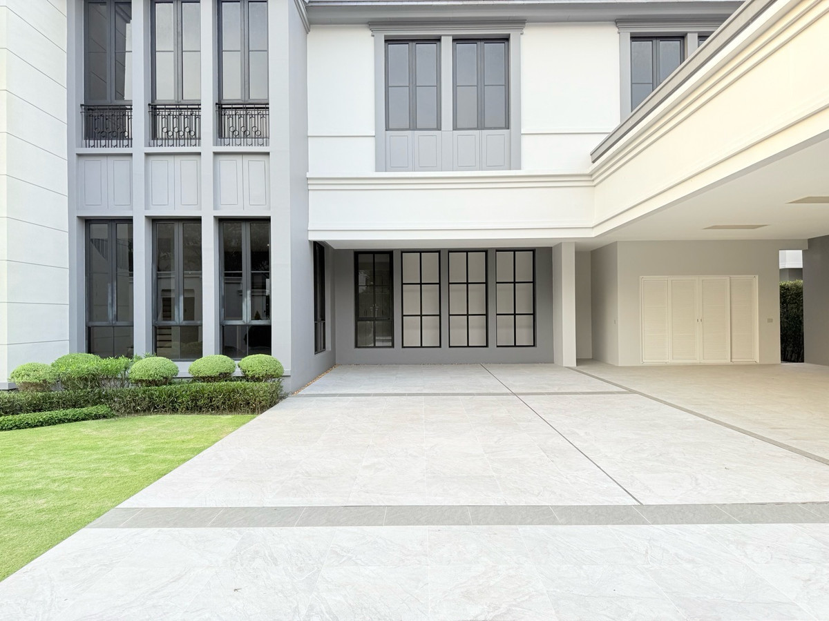 For SaleHouseKasetsart, Ratchayothin : The most beautiful corner plot NARASIRI PHAHOL-WATCHARAPOL Narasiri Phahon-Watcharapol | ready to transfer, negotiable