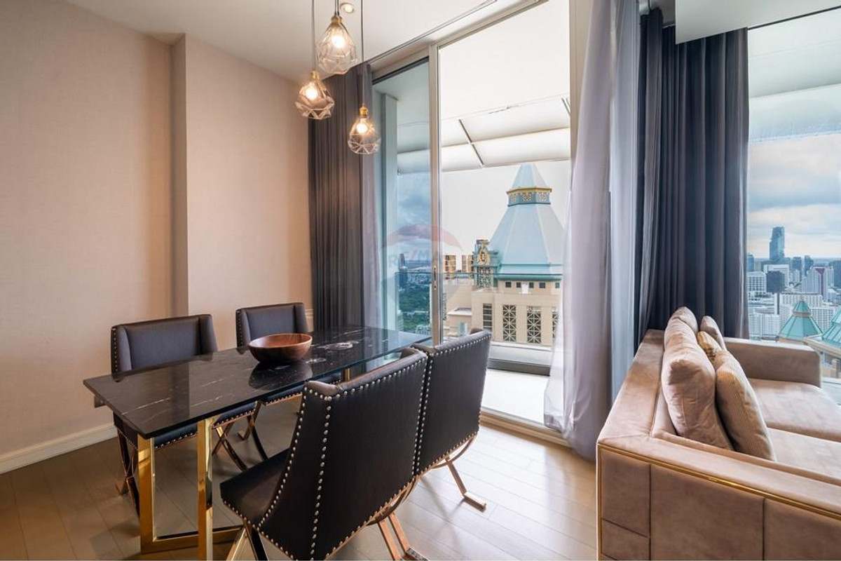 For SaleCondoWitthayu, Chidlom, Langsuan, Ploenchit : Condo For sale! Magnolias Ratchadamri Boulevard in CBD  Only 12.1 M Baht!