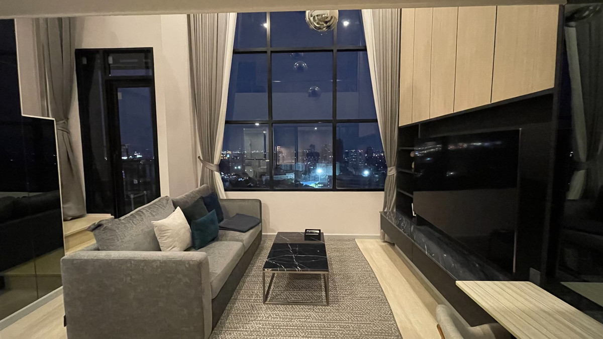 CondoSathorn, Narathiwat : 2-story condo in the heart of the city, Sathorn, Bang Krachao River view, beautifully decorated, ready to move in.