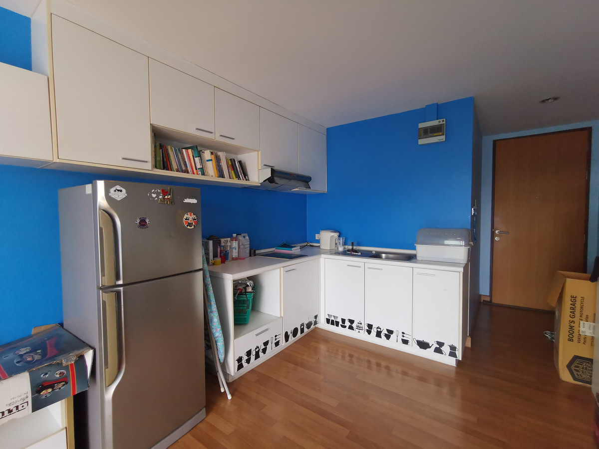 For RentCondoRatchadapisek, Huaikwang, Suttisan : Condo for rent, beautiful, good condition, Grene Suthisan Condo, corner room, good view, size 47 sq m., 1 bedroom, 1 bathroom, 2 balconies, 1 kitchen, Grene Sutthisan Condo, Huai Khwang.