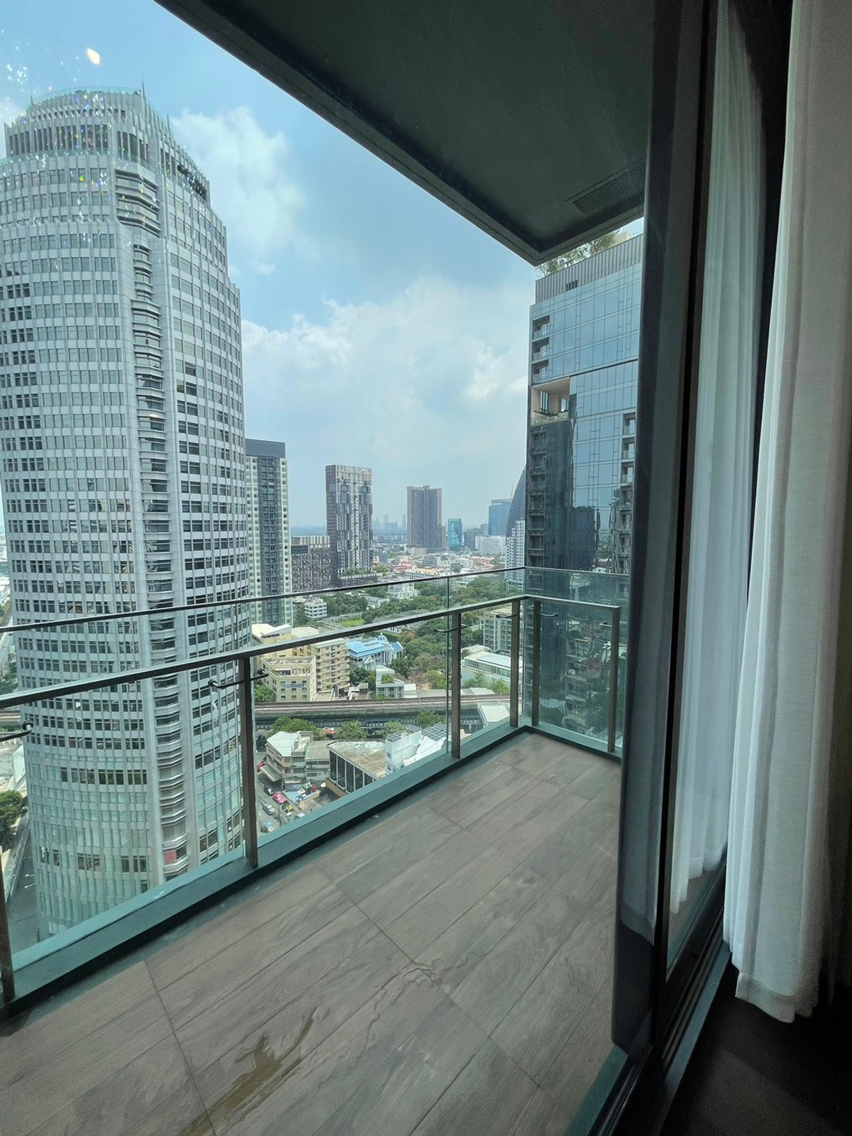 For RentCondoSukhumvit, Asoke, Thonglor : RC023326 For rent LAVIQ Sukhumvit 57 (LAVIQ Sukhumvit 57) 3Beds 3Baths