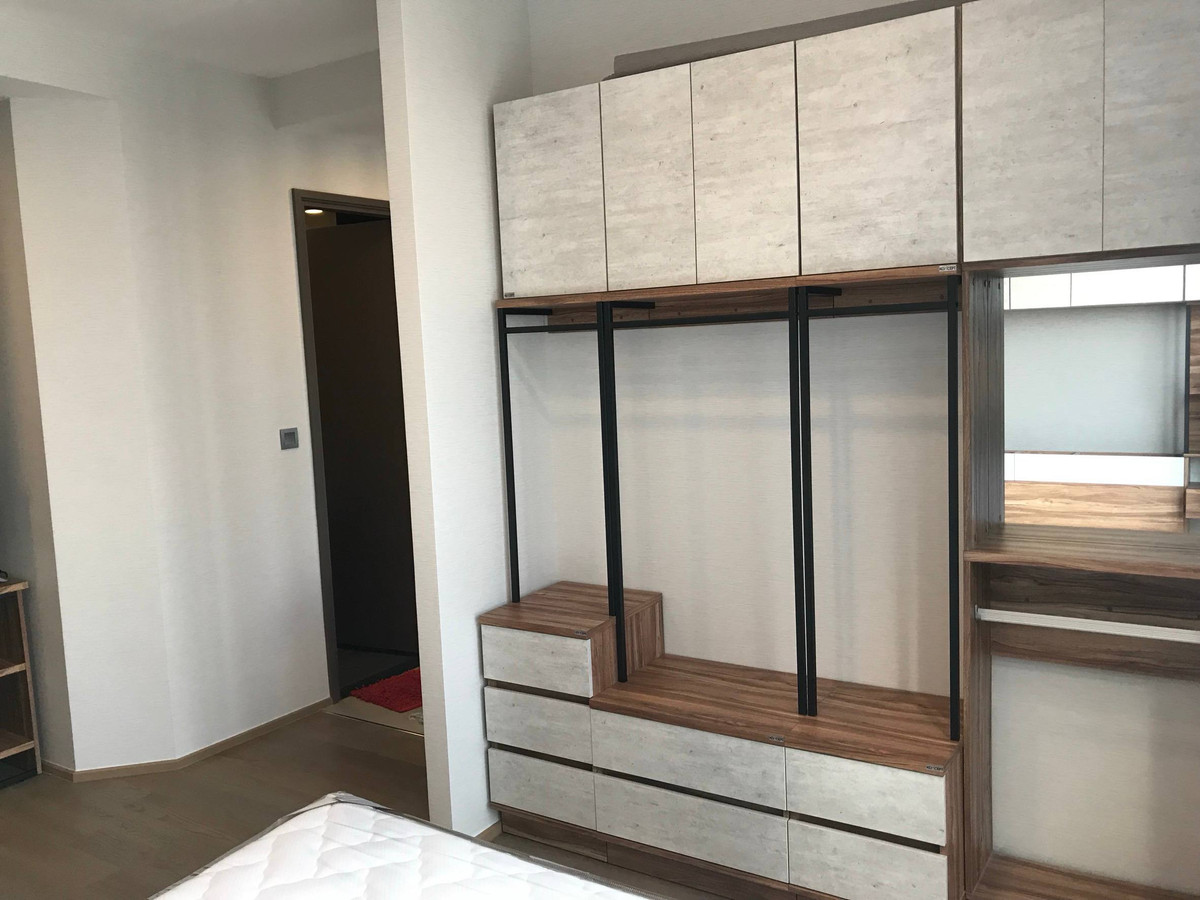 CondoSiam Paragon ,Chulalongkorn,Samyan : Ashton Chula Silom【𝐒𝐄𝐋𝐋 & 𝐑𝐄𝐍𝐓】🔥Minimalist style with a calm undertone, strong character, clear design, and a professional, cool look.🔥 Contact Line ID: @hacondo