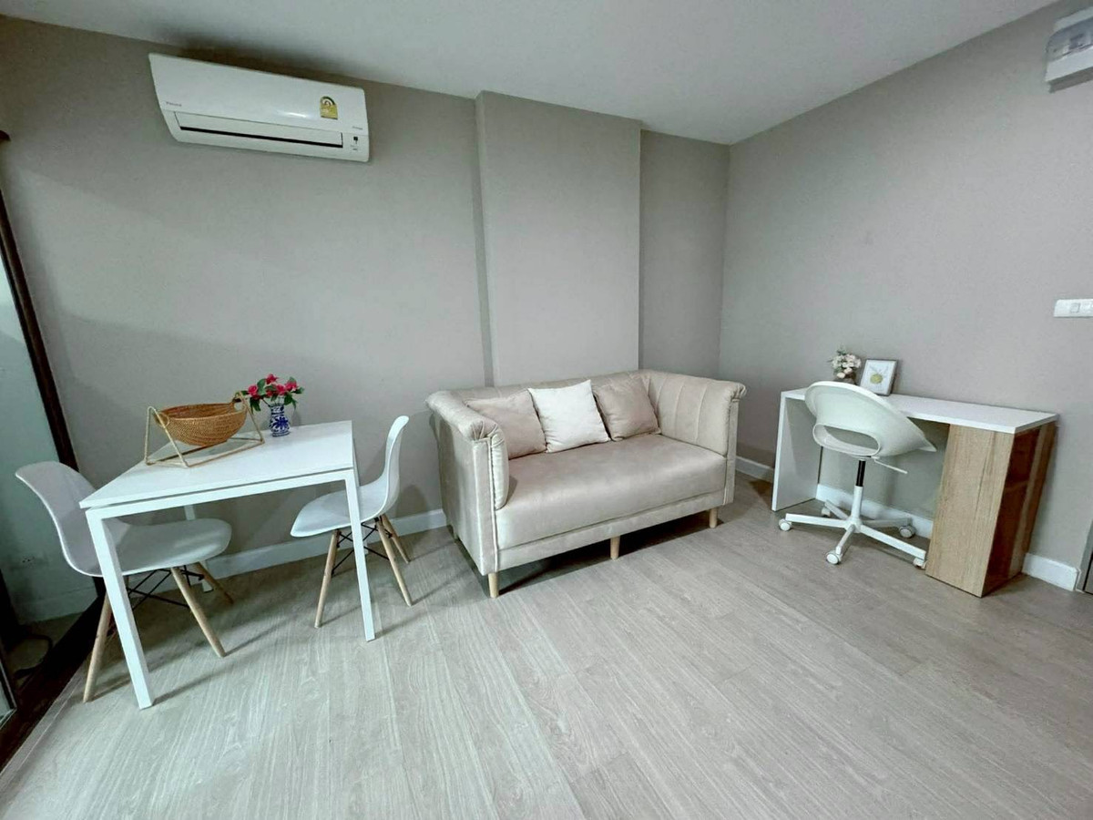 For RentCondoRatchadapisek, Huaikwang, Suttisan : For rent, Metro Luxe Ratchada (32 sq m.), 1 bedroom, 1 bathroom, ready to move in.