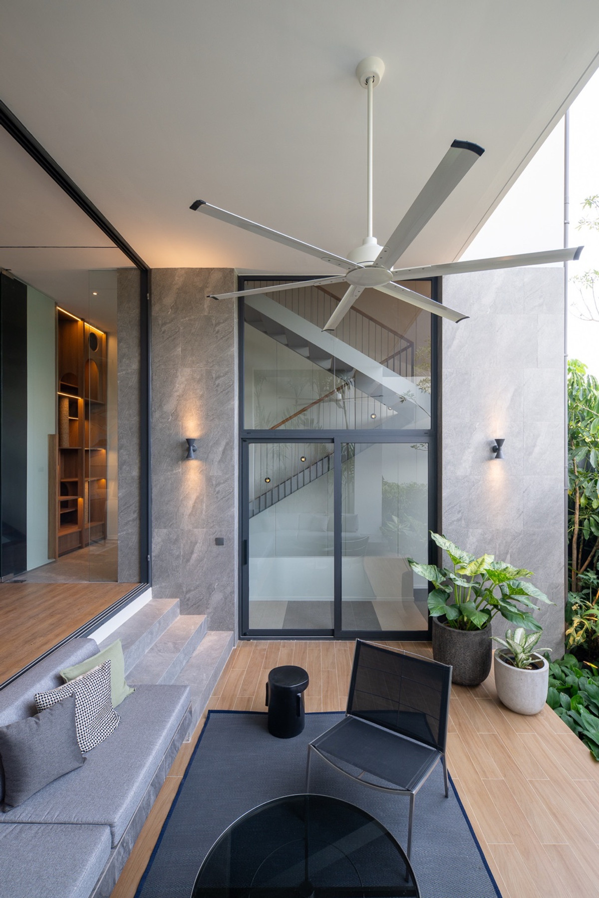 ขายทาวน์โฮมสุขุมวิท อโศก ทองหล่อ : ✨SELL  |  โครงการใหม่มือ 1 ในย่านสุขุมวิท | บ้านที่อยู่ร่วมกับธรรมชาติอย่างแท้จริง 