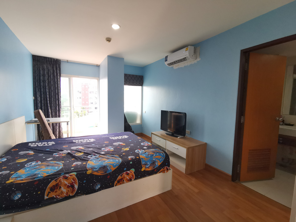 For RentCondoRatchadapisek, Huaikwang, Suttisan : Condo for rent, beautiful, good condition, Grene Suthisan Condo, corner room, good view, size 47 sq m., 1 bedroom, 1 bathroom, 2 balconies, 1 kitchen, Grene Sutthisan Condo, Huai Khwang.