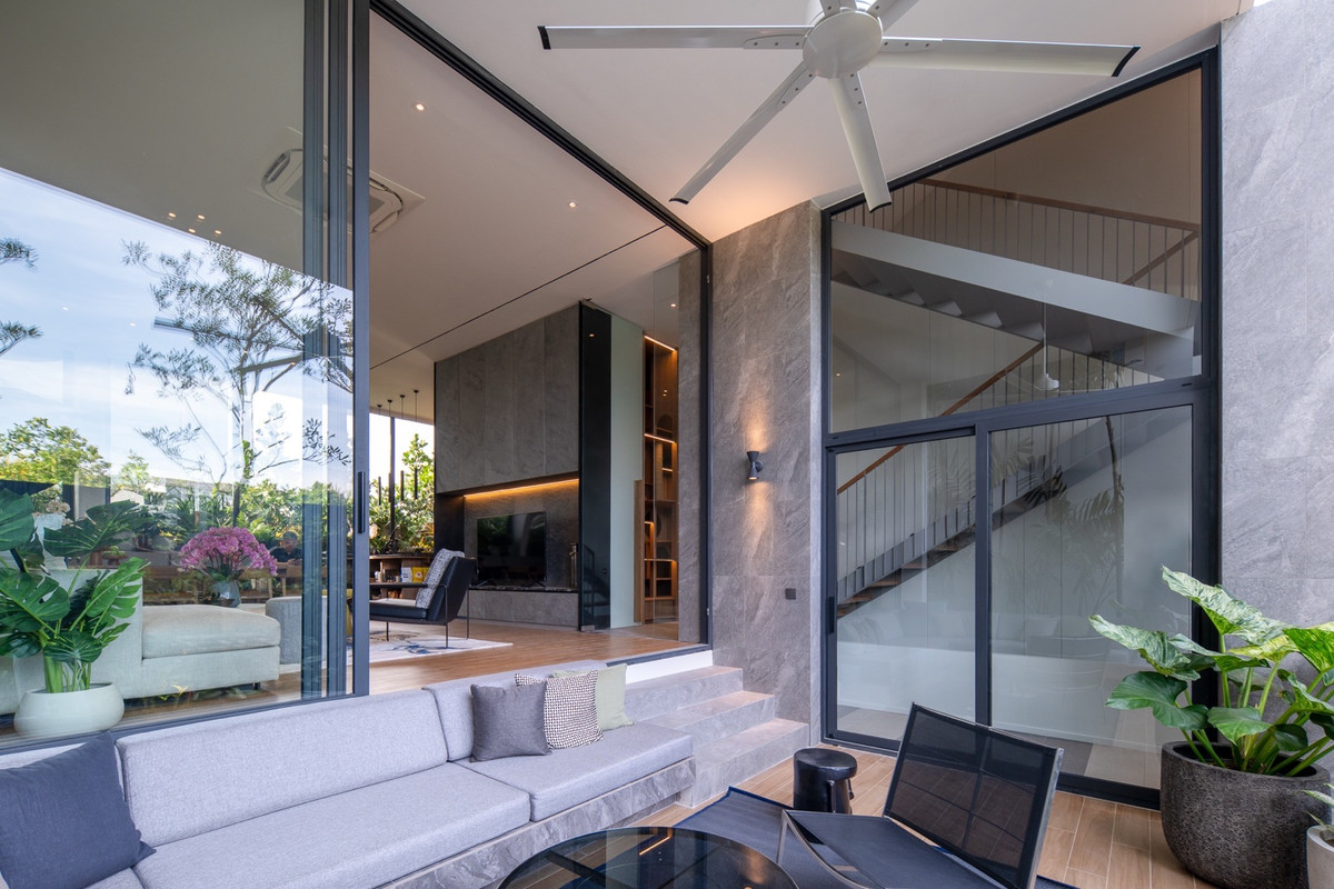 ขายทาวน์โฮมสุขุมวิท อโศก ทองหล่อ : ✨SELL  |  โครงการใหม่มือ 1 ในย่านสุขุมวิท | บ้านที่อยู่ร่วมกับธรรมชาติอย่างแท้จริง 