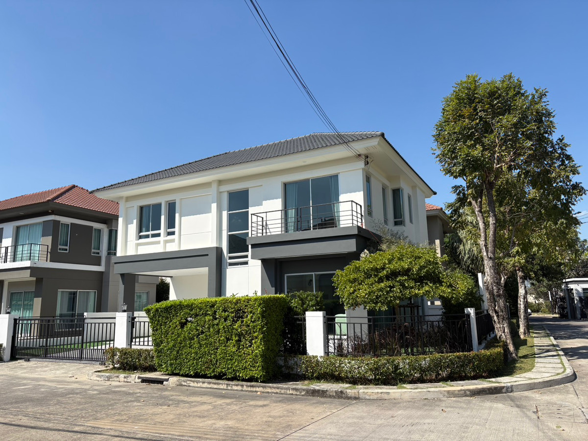 For SaleHouseRama5, Ratchapruek, Bangkruai : 📉 Great Deal, luxurious detached house at an affordable price - Life Bangkok Boulevard Ratchaphruek Rattanathibet project, corner house, very good location.