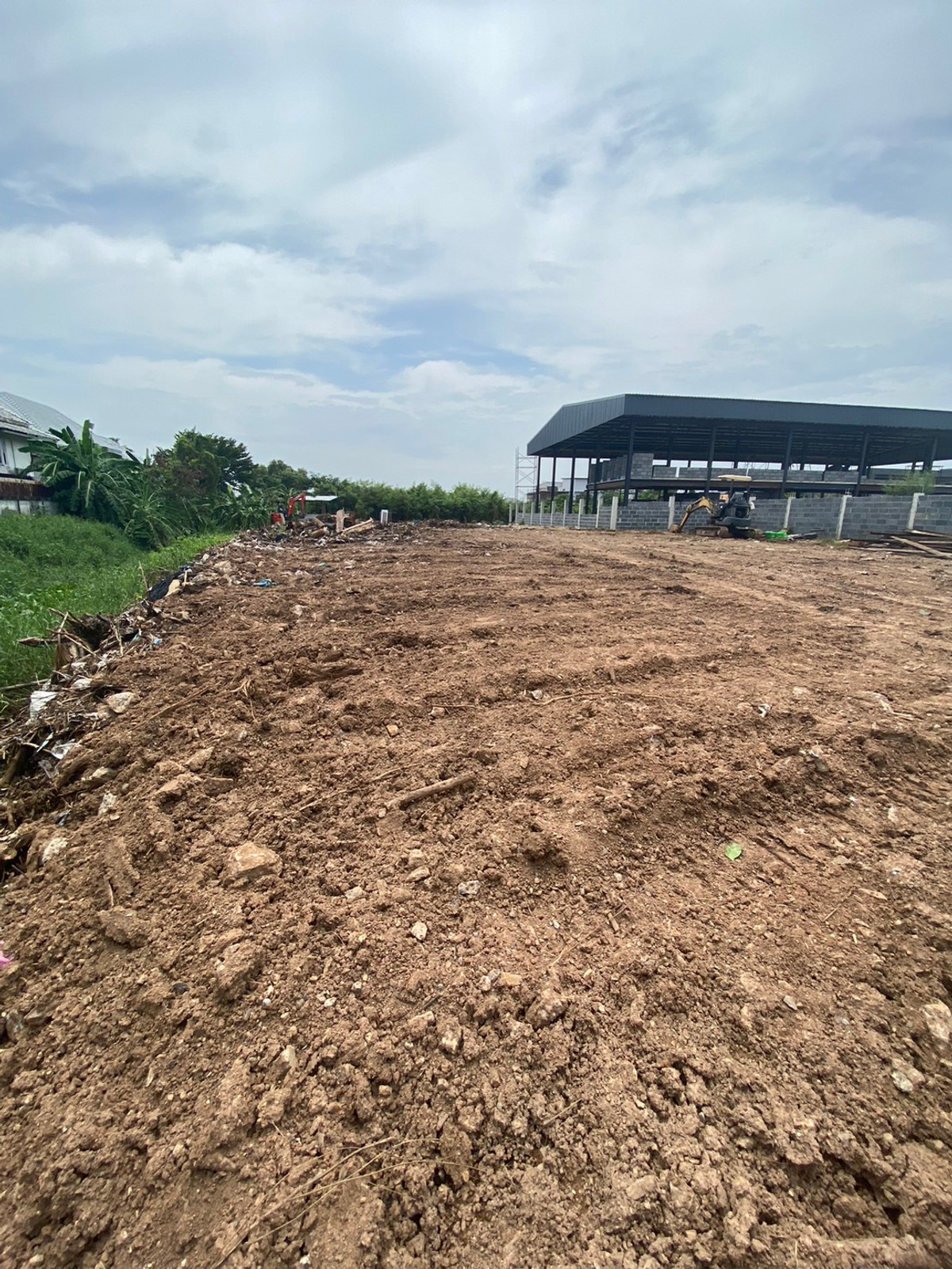 ขายที่ดินนวมินทร์ รามอินทรา : [เจ้าของขายเอง] ขายที่ดินสวย 1 ไร่ ทำเลทอง 5 แยกวัชรพล