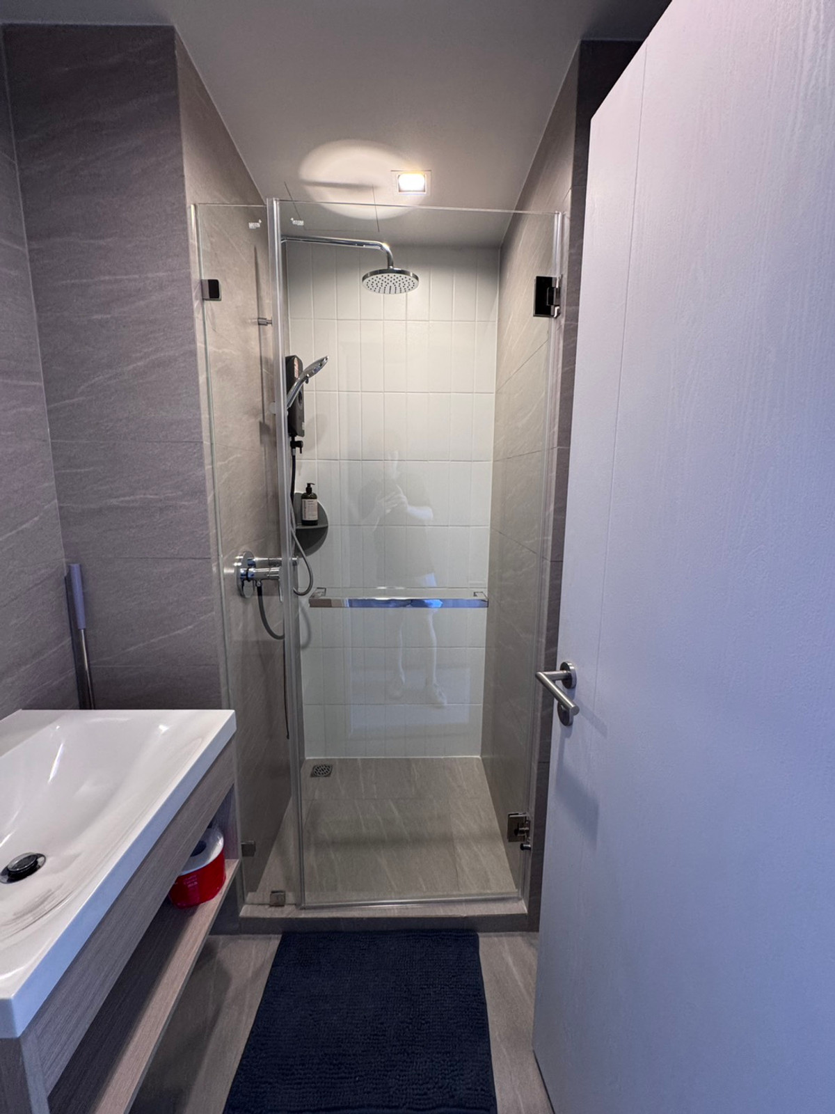 ให้เช่าคอนโดวงเวียนใหญ่ เจริญนคร : Reference Sathorn Wongwianyai ห้องใหม่สวยมาก ติด bts วงเวียนใหญ่ วิวแม่น้ำ ว่างพร้อมให้เช่า