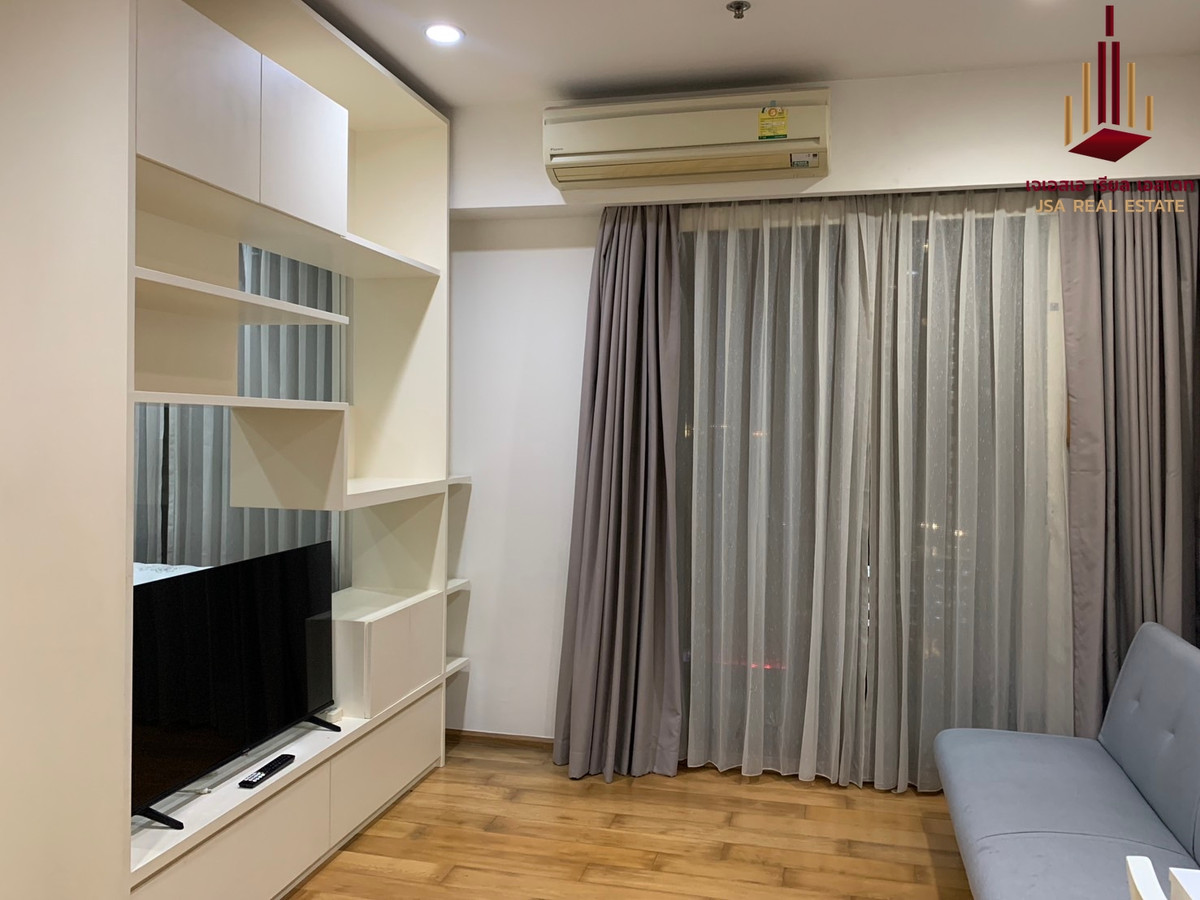 For RentCondoWongwianyai, Charoennakor : ✨ For Rent: Fuse Sathorn - Taksin Condo ✨ 💰 Only 17,000 THB/month