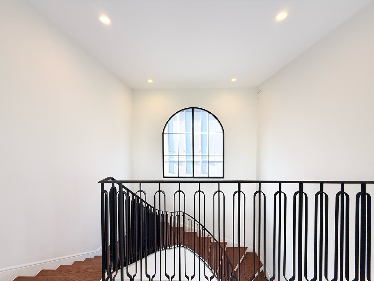 For SaleHouseKasetsart, Ratchayothin : The most beautiful corner plot NARASIRI PHAHOL-WATCHARAPOL Narasiri Phahon-Watcharapol | ready to transfer, negotiable