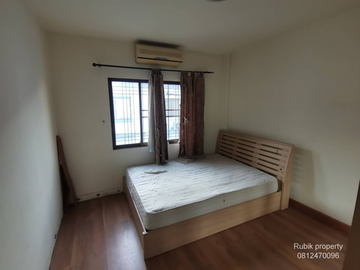 ขายทาวน์โฮมโชคชัย4 ลาดพร้าว71 : 💰✨ ขายทาวน์โฮม บ้านกลางเมือง กรุงเทพ – เหม่งจ๋าย–ลาดพร้าว 80 ถูกที่สุดในโครงการ! ราคาพิเศษสุด คุ้มแบบหาที่ไหนไม่ได้แล้ว RB1672