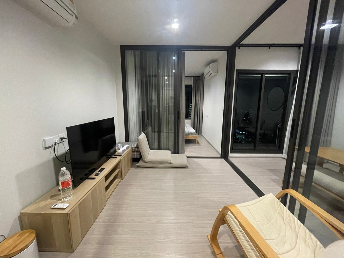 ให้เช่าคอนโดท่าพระ ตลาดพลู วุฒากาศ : Life Sathorn Sierra ห้องว่างพร้อมให้เช่า 1 Bedroom Plus, สอบถามได้เลยครับ