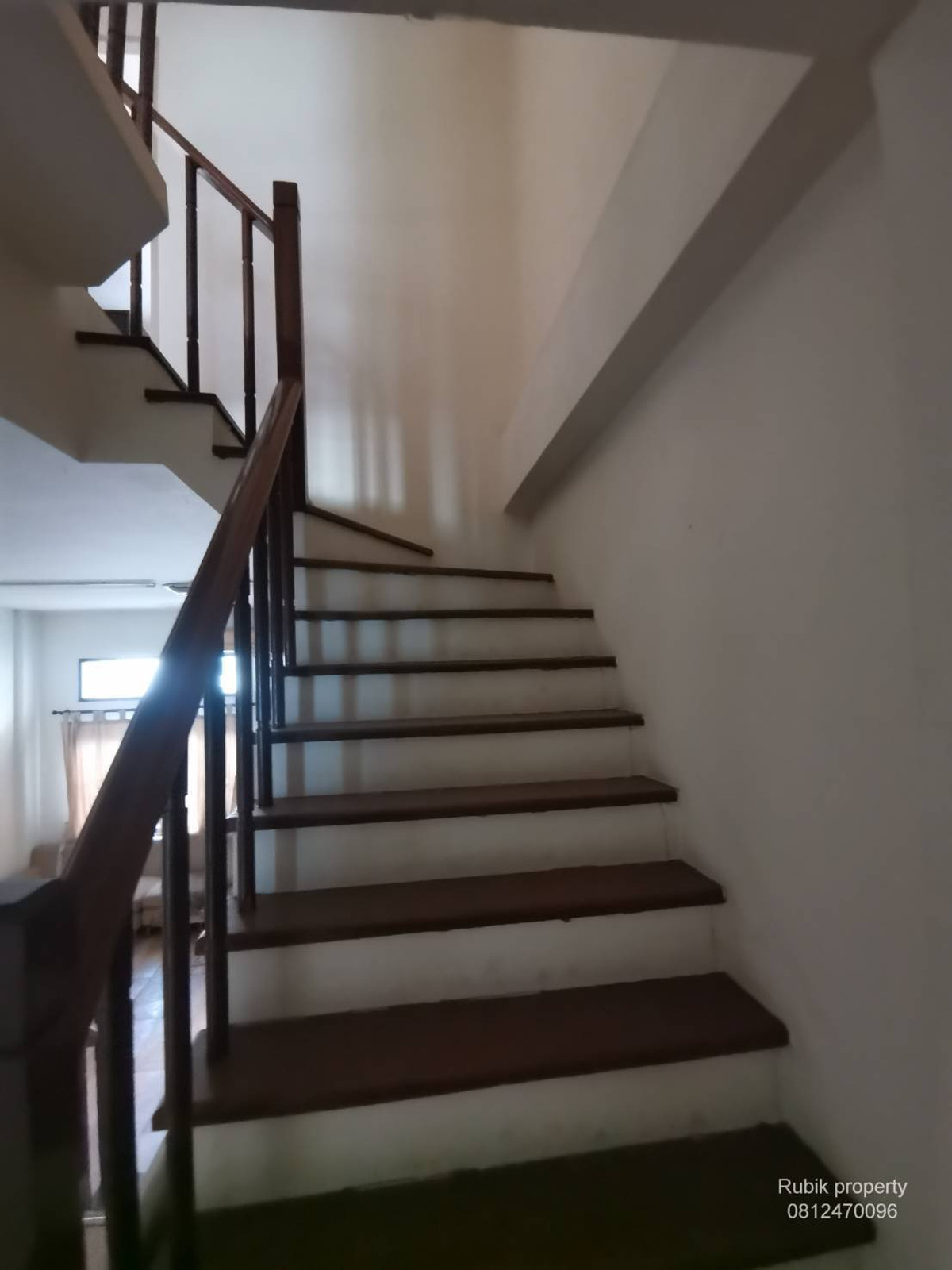 ขายทาวน์โฮมโชคชัย4 ลาดพร้าว71 : 💰✨ ขายทาวน์โฮม บ้านกลางเมือง กรุงเทพ – เหม่งจ๋าย–ลาดพร้าว 80 ถูกที่สุดในโครงการ! ราคาพิเศษสุด คุ้มแบบหาที่ไหนไม่ได้แล้ว RB1672