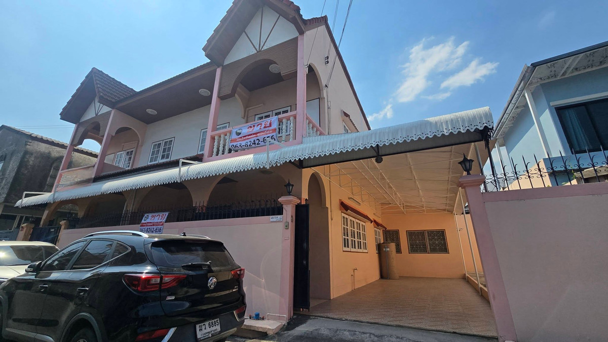 For SaleNawamin, Ramindra : 2-story twin house for sale, Khlong Kum Niwet Village | Serithai 41, area 34 square meters, usable area approximately 180 square meters, 3 bedrooms / 3 bathrooms.