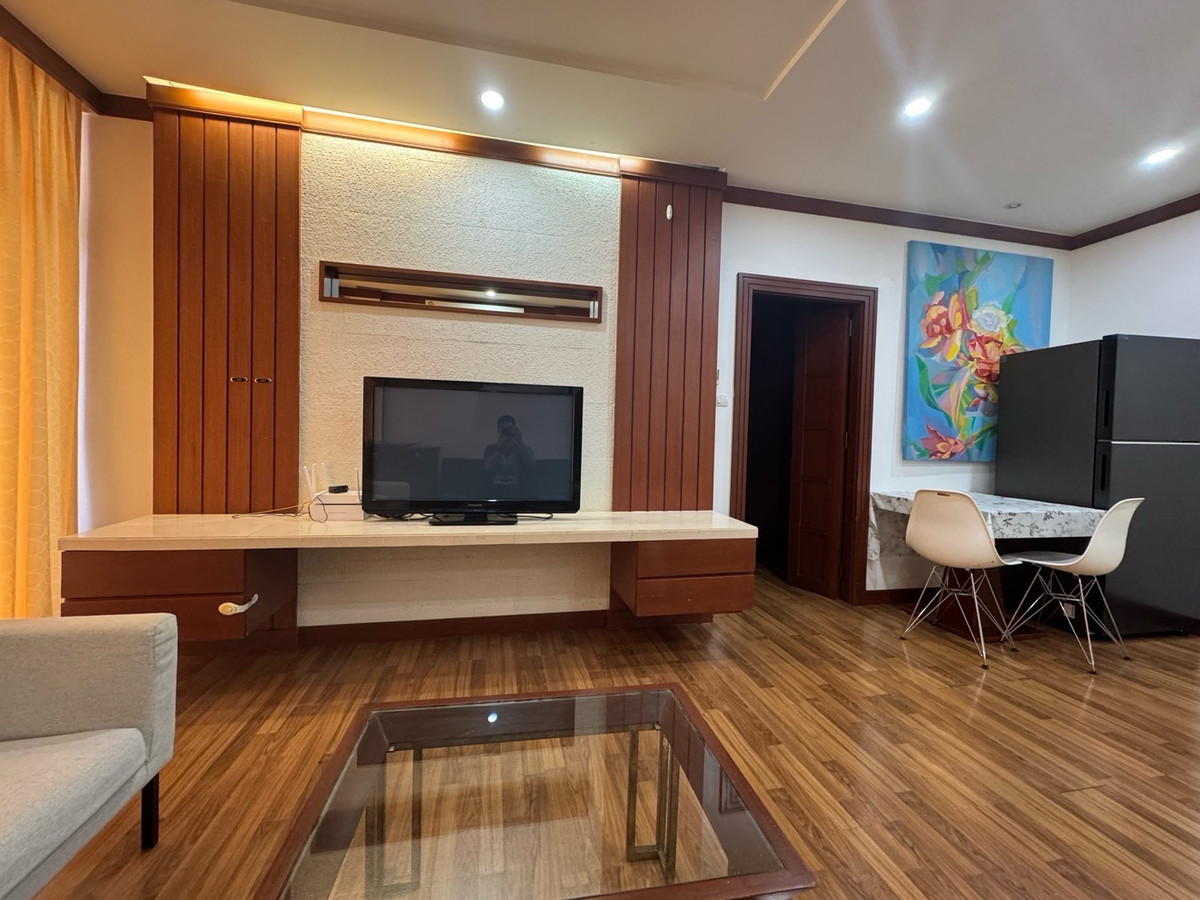 ให้เช่าคอนโดรัชดา ห้วยขวาง : ให้เช่า คอนโดกลางกรุง รัชดา7 ขนาด 76.17 ตร.ม  2ห้องนอน 2ห้องน้ำ 