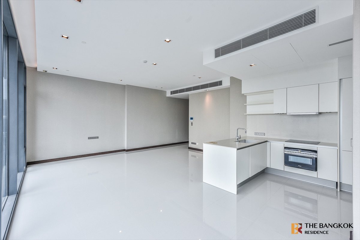 ขายคอนโดนานา : 💎Elegant Urban Living with Privacy at Q1 Sukhumvit near Bts Nana