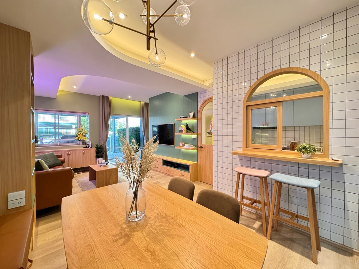 ให้เช่าทาวน์โฮมบางนา แบริ่ง ลาซาล : 💥ForRent💥3Bed • Indy Bangna-Ramkhamhang2 🏡 Near Mega Bangna‼️  Beautifully decorated 🌟 Ready to move in ‼️ Fully Furnished ✨