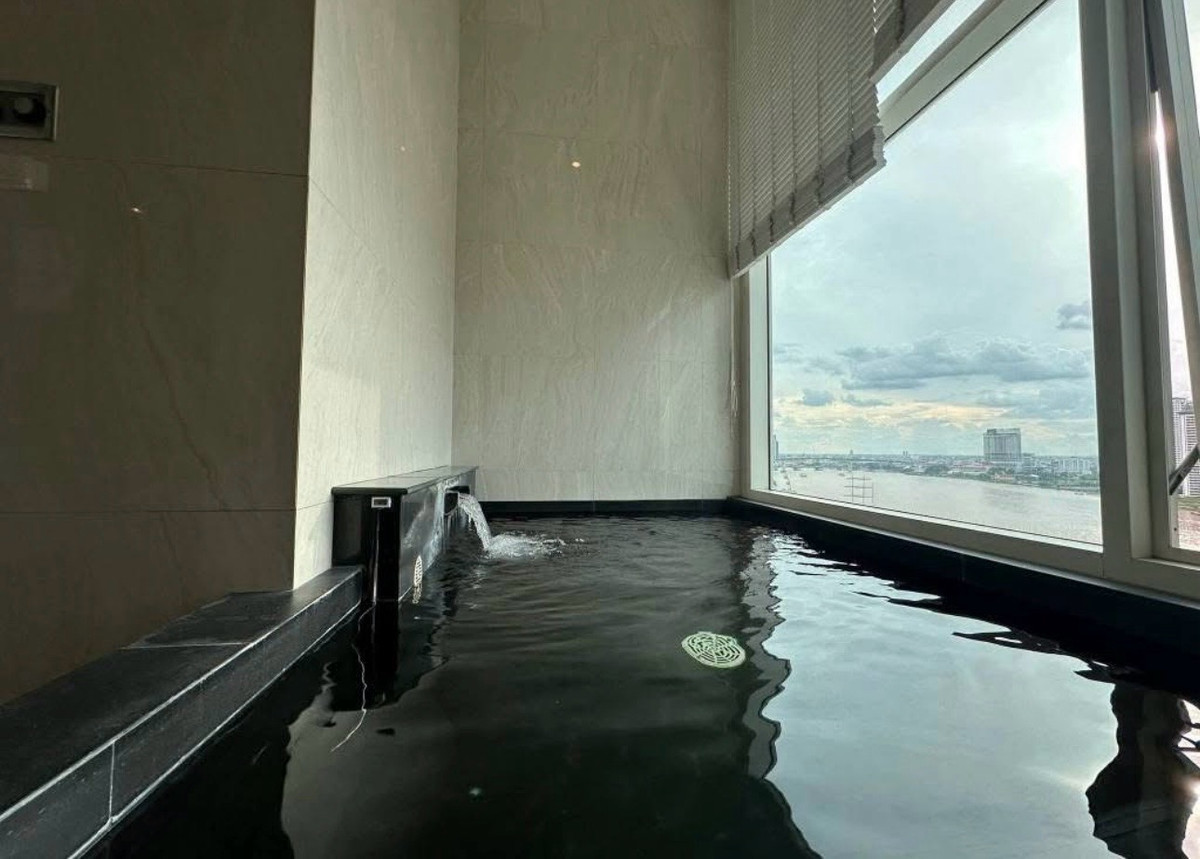 For SaleCondoSathorn, Narathiwat : 📍Menam Residences fully furnished.