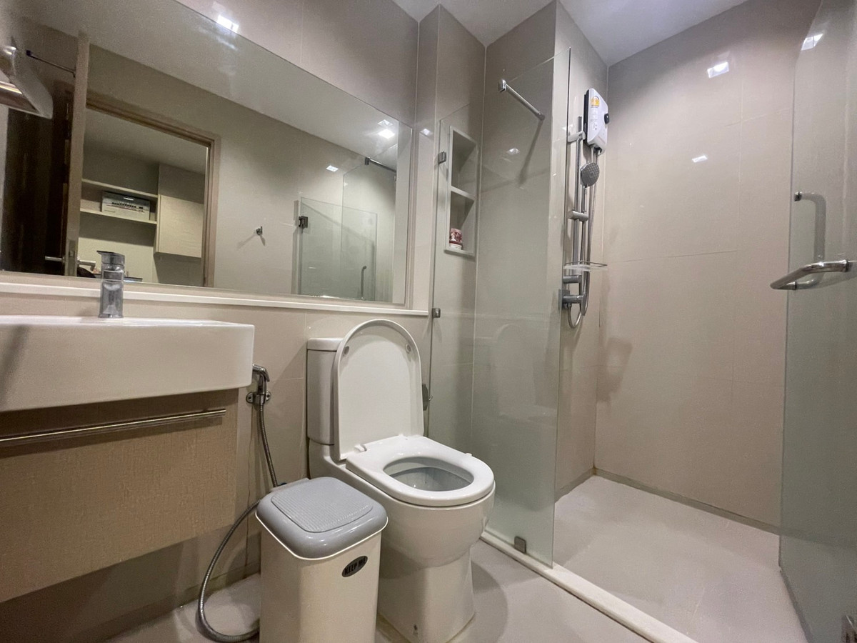 ให้เช่าคอนโดท่าพระ ตลาดพลู วุฒากาศ : Life Sathorn Sierra ห้องว่างพร้อมให้เช่า 1 Bedroom Plus, สอบถามได้เลยครับ