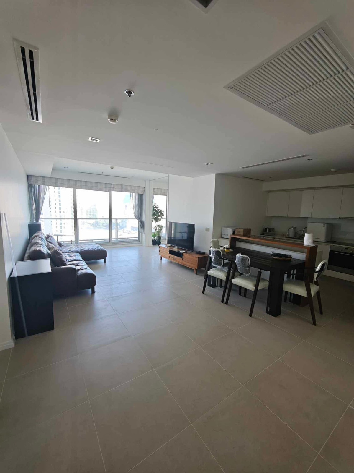 ให้เช่าคอนโดวงเวียนใหญ่ เจริญนคร : เช่า "The River Condominium" (เดอะ ริเวอร์ คอนโดมิเนียม)