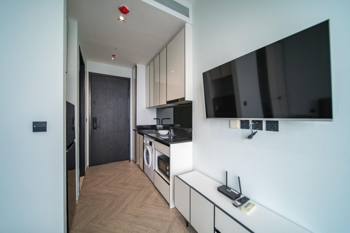 For RentCondoWongwianyai, Charoennakor : 🔥For Rent Now🔥 Chapter Charoen Nakhon Riverside, brand new unit with river view, fully furnished and ready to move in. Near ICONSIAM and BTS Krung Thon Buri.