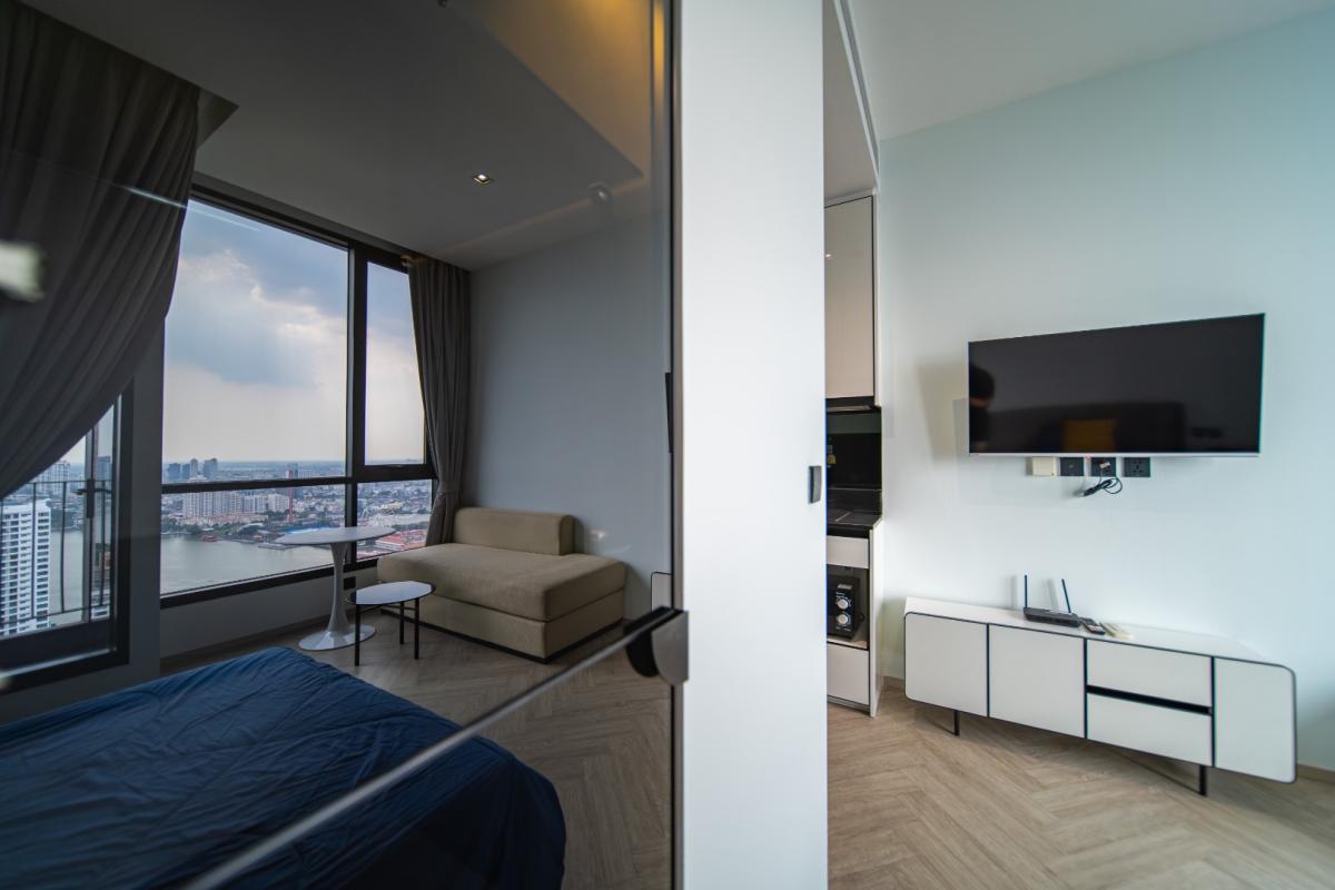 For RentCondoWongwianyai, Charoennakor : 🔥For Rent Now🔥 Chapter Charoen Nakhon Riverside, brand new unit with river view, fully furnished and ready to move in. Near ICONSIAM and BTS Krung Thon Buri.