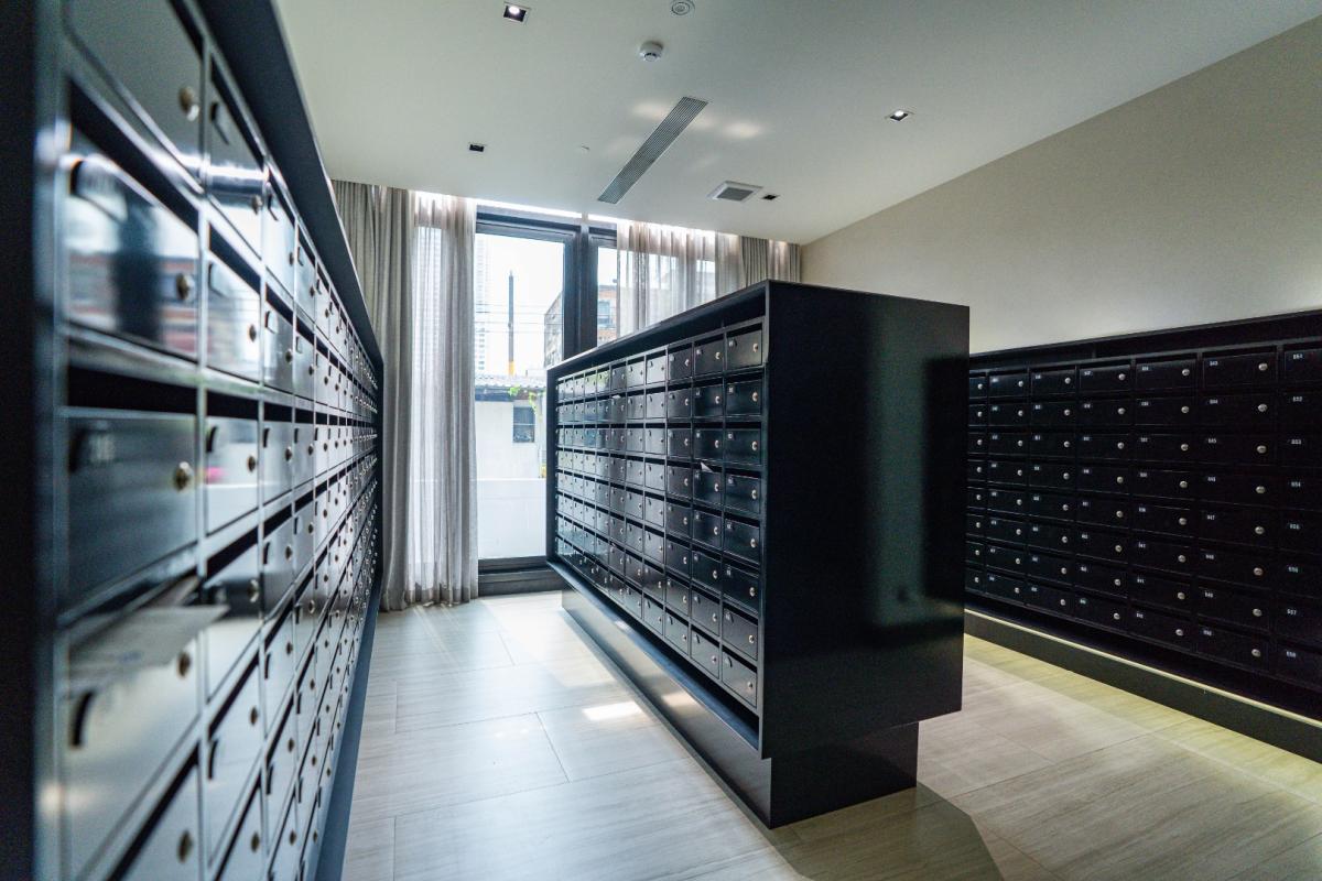 For RentCondoWongwianyai, Charoennakor : 🔥For Rent Now🔥 Chapter Charoen Nakhon Riverside, brand new unit with river view, fully furnished and ready to move in. Near ICONSIAM and BTS Krung Thon Buri.