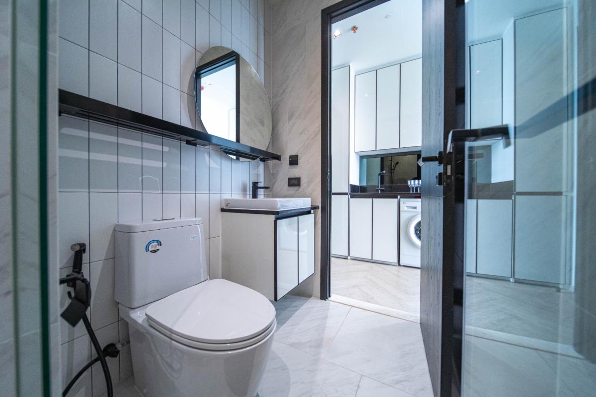 For RentCondoWongwianyai, Charoennakor : 🔥For Rent Now🔥 Chapter Charoen Nakhon Riverside, brand new unit with river view, fully furnished and ready to move in. Near ICONSIAM and BTS Krung Thon Buri.