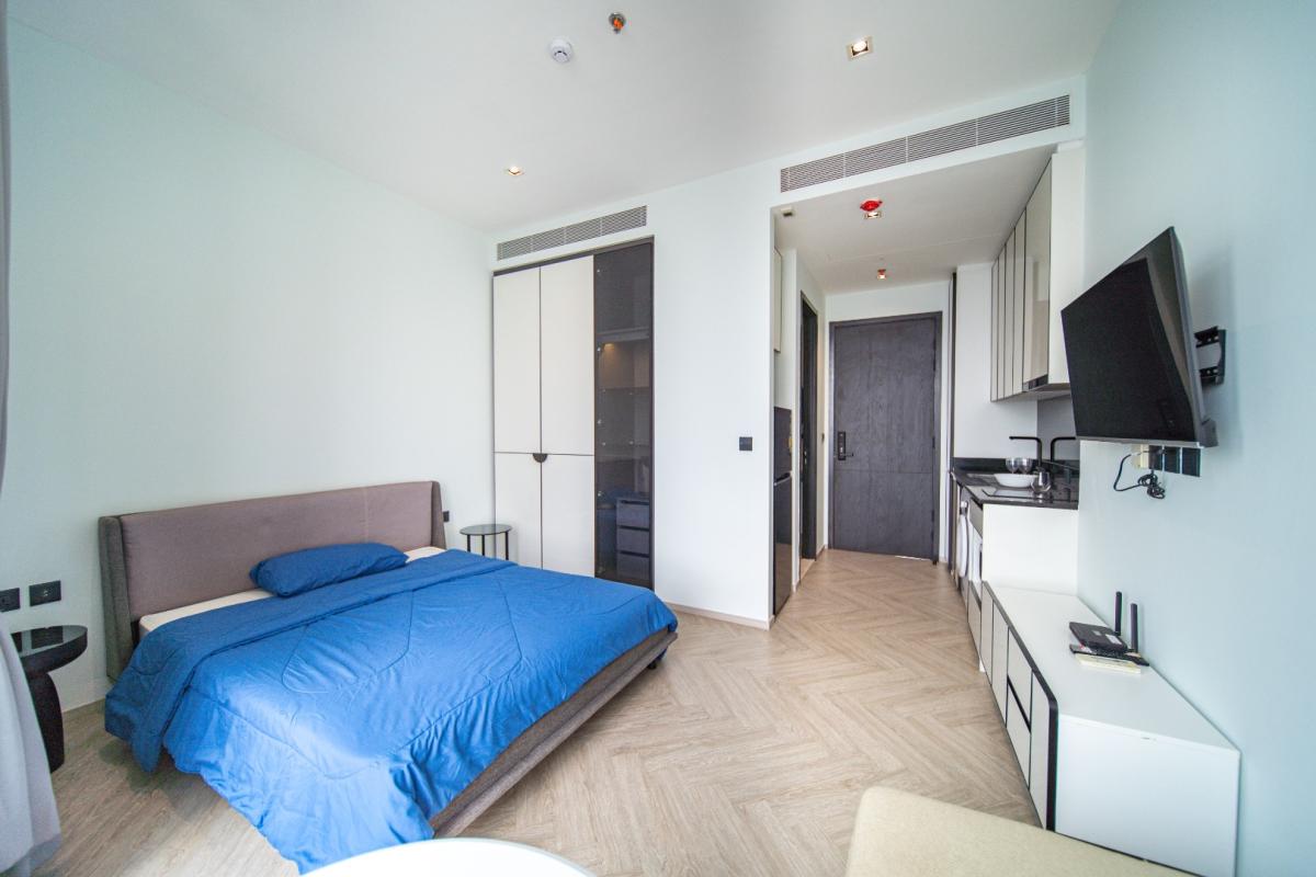 For RentCondoWongwianyai, Charoennakor : 🔥For Rent Now🔥 Chapter Charoen Nakhon Riverside, brand new unit with river view, fully furnished and ready to move in. Near ICONSIAM and BTS Krung Thon Buri.