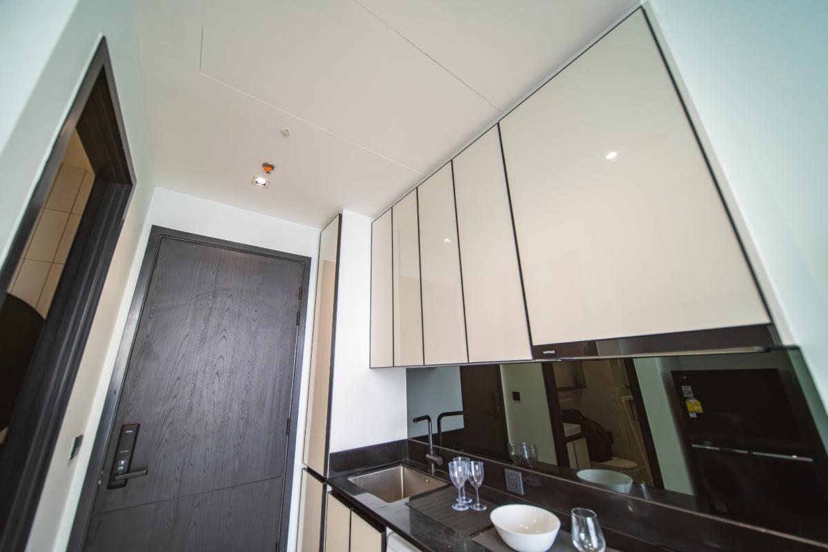 For RentCondoWongwianyai, Charoennakor : 🔥For Rent Now🔥 Chapter Charoen Nakhon Riverside, brand new unit with river view, fully furnished and ready to move in. Near ICONSIAM and BTS Krung Thon Buri.