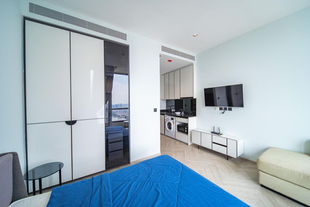 For RentCondoWongwianyai, Charoennakor : 🔥For Rent Now🔥 Chapter Charoen Nakhon Riverside, brand new unit with river view, fully furnished and ready to move in. Near ICONSIAM and BTS Krung Thon Buri.