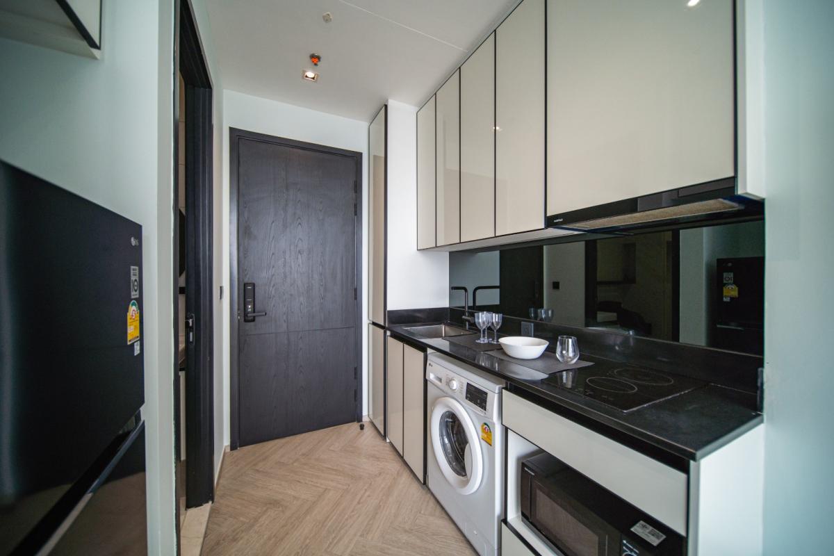 For RentCondoWongwianyai, Charoennakor : 🔥For Rent Now🔥 Chapter Charoen Nakhon Riverside, brand new unit with river view, fully furnished and ready to move in. Near ICONSIAM and BTS Krung Thon Buri.