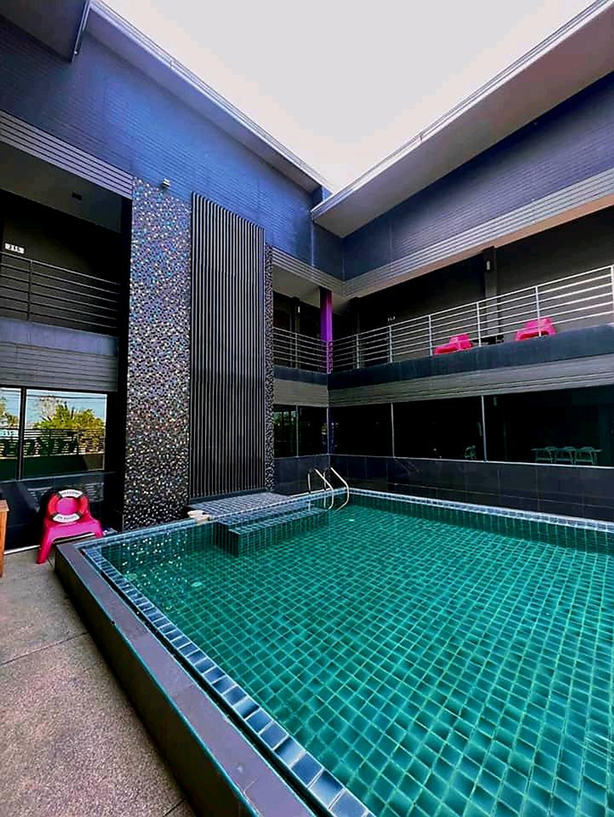 ขายกิจการโรงแรม & กิจการอพาร์ตเมนต์เชียงราย : ขายโรงแรมราคาถูกและดีมากๆ