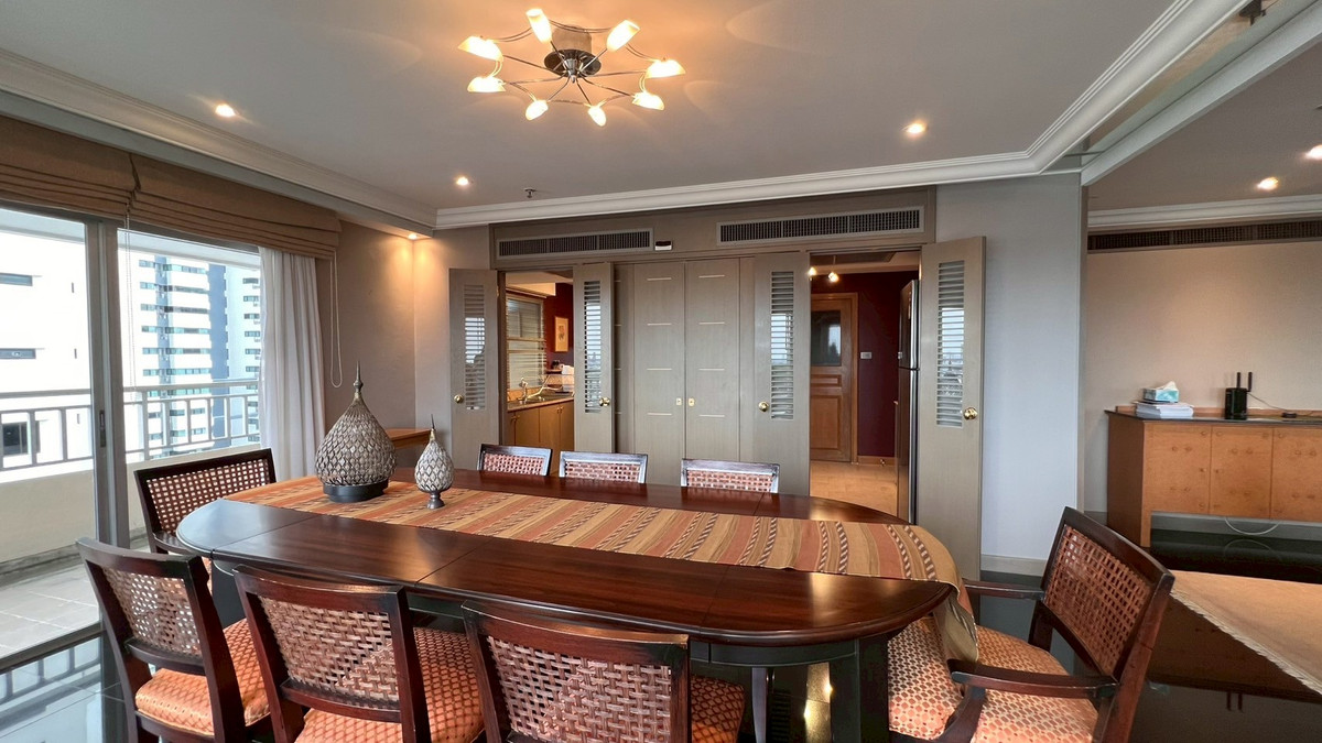 For RentCondoSathorn, Narathiwat : Sathorn Park Place / 2 Bedrooms (FOR RENT), Sathorn Park Place / 2 bedrooms (for rent) LD040