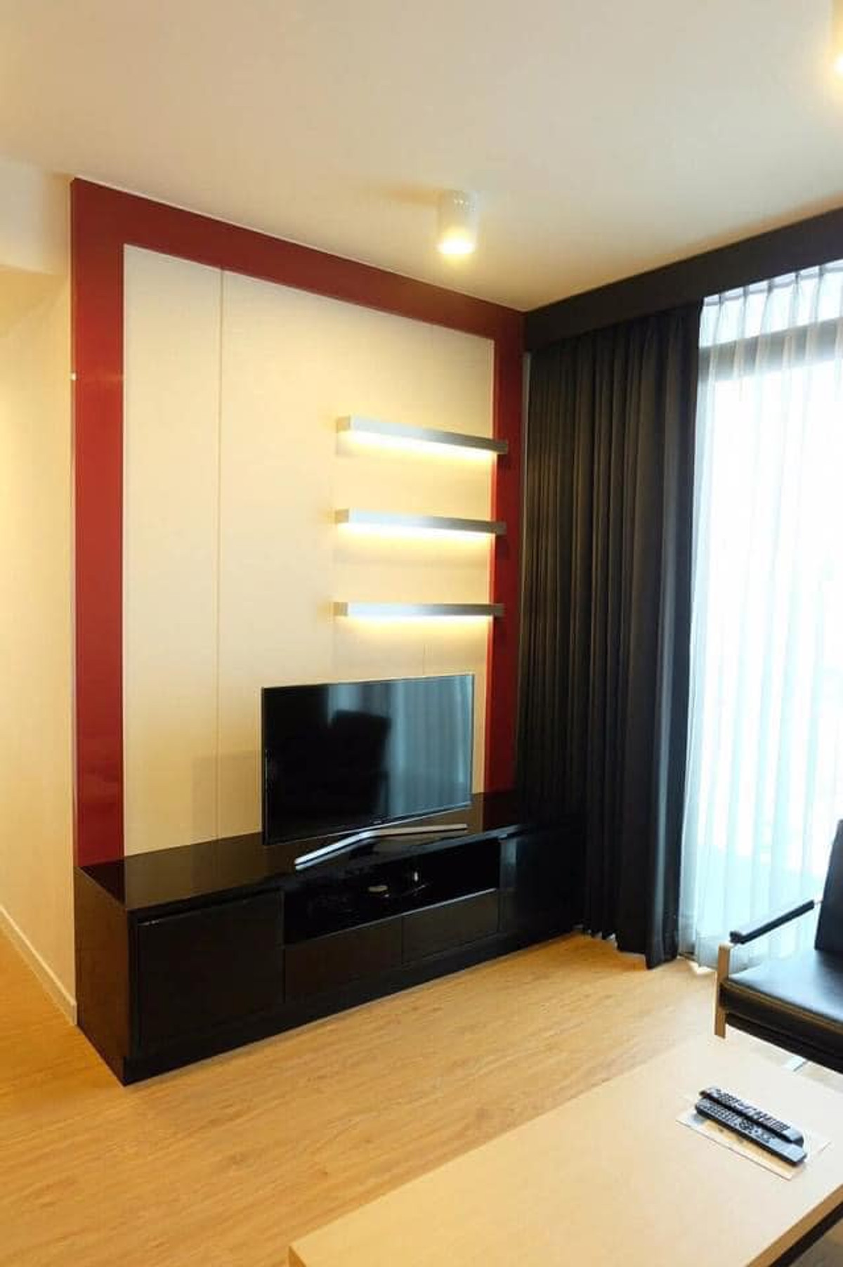 ให้เช่าคอนโดสีลม ศาลาแดง บางรัก : 🏠✨ ไซมิส สุรวงศ์ | ให้เช่าคอนโด 3 ห้องนอน (HBH-ST-150)