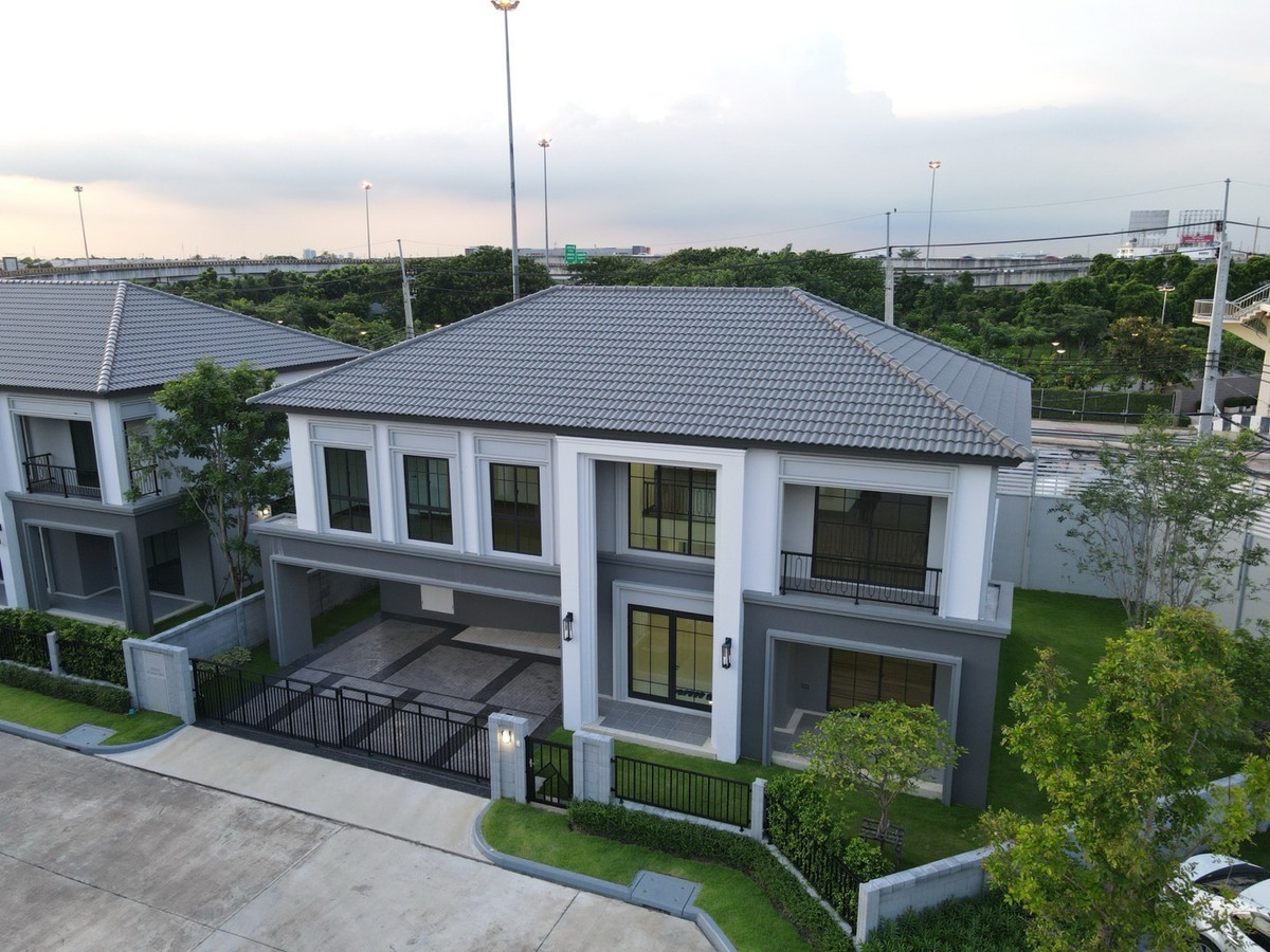 ขายบ้านลาดกระบัง สุวรรณภูมิ : แกรนด์บริทาเนียกรุงเทพกรีฑา สุวรรณภูมิ 💸ราคาพิเศษ17.65ลบ