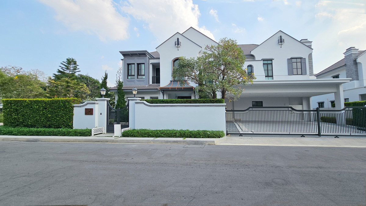 For SaleHousePattanakan, Srinakarin : For Sale: Corner Detached House, Fully Furnished, Best Price, Nantawan Rama 9 - Krungthep Kreetha New Road (SH025)