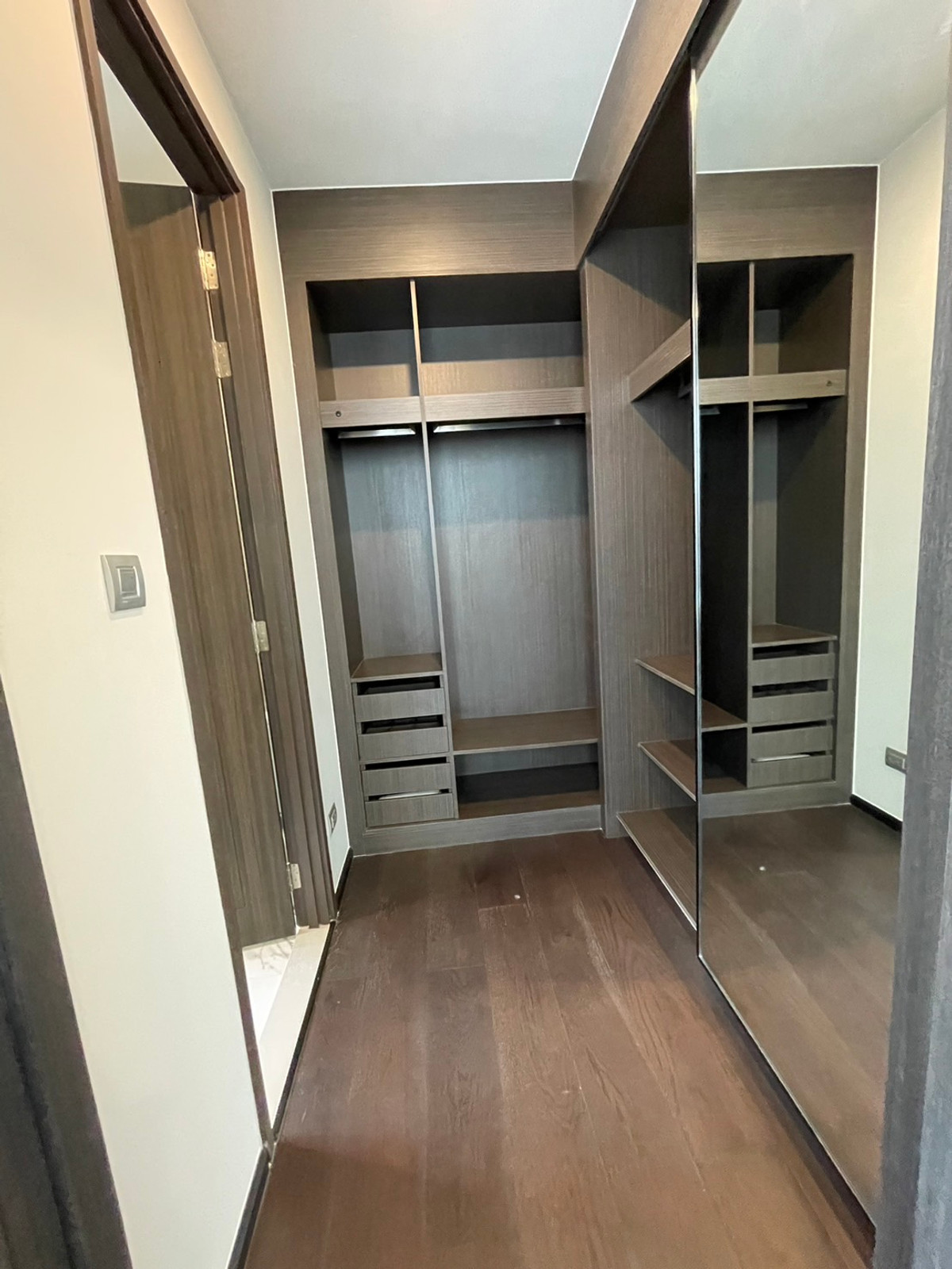 For RentCondoSukhumvit, Asoke, Thonglor : RC023326 For rent LAVIQ Sukhumvit 57 (LAVIQ Sukhumvit 57) 3Beds 3Baths