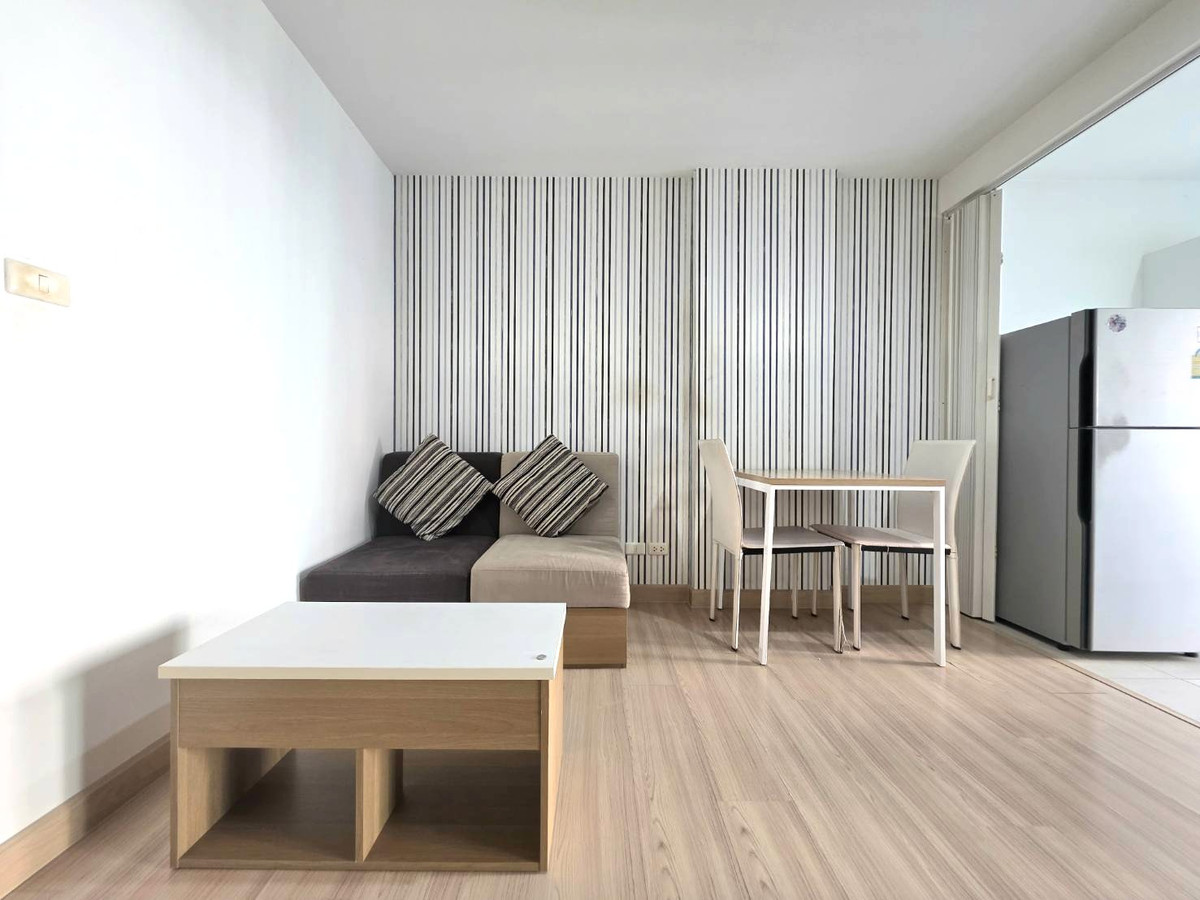 For RentCondoRama 2, Bang Khun Thian : **Room available, ready to move in** The Niche ID Rama 2, The Niche ID Rama 2, Building B, 5th floor, large room 34.5 sq m.