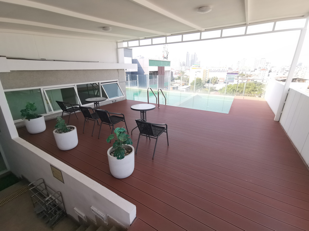 For RentCondoRatchadapisek, Huaikwang, Suttisan : Condo for rent, beautiful, good condition, Grene Suthisan Condo, corner room, good view, size 47 sq m., 1 bedroom, 1 bathroom, 2 balconies, 1 kitchen, Grene Sutthisan Condo, Huai Khwang.