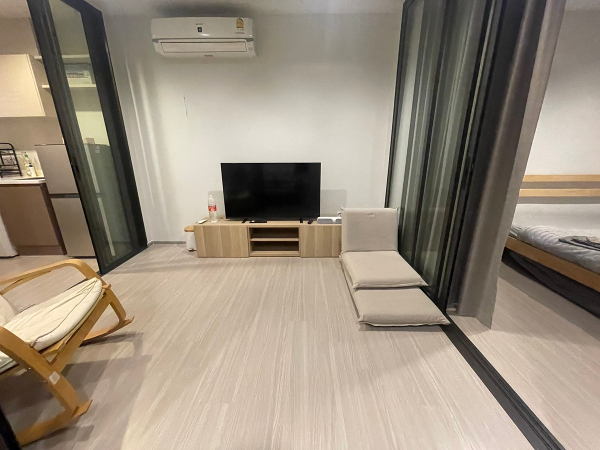 ให้เช่าคอนโดท่าพระ ตลาดพลู วุฒากาศ : Life Sathorn Sierra ห้องว่างพร้อมให้เช่า 1 Bedroom Plus, สอบถามได้เลยครับ