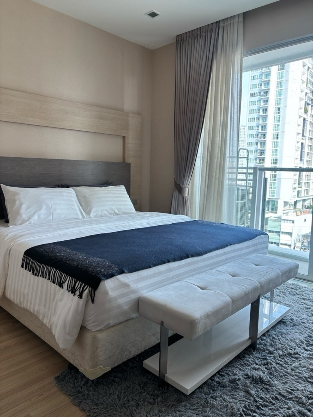 For RentCondoOnnut, Udomsuk : 🏙️ For Rent | Luxury Iconic Condo – Skywalk Residences ✨: 20,000 THB/month 
